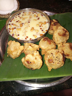 அடைபிரதமன் மற்றும் பலாப்பழ சுழியன் (adai prathaman & paalapala suliyan recipe in Tamil) செய்முறை முக்கிய புகைப்படம்