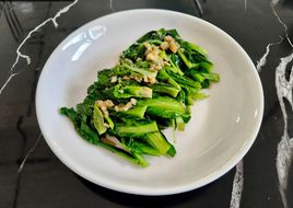 Ceciwis Tumis Bawang Putih