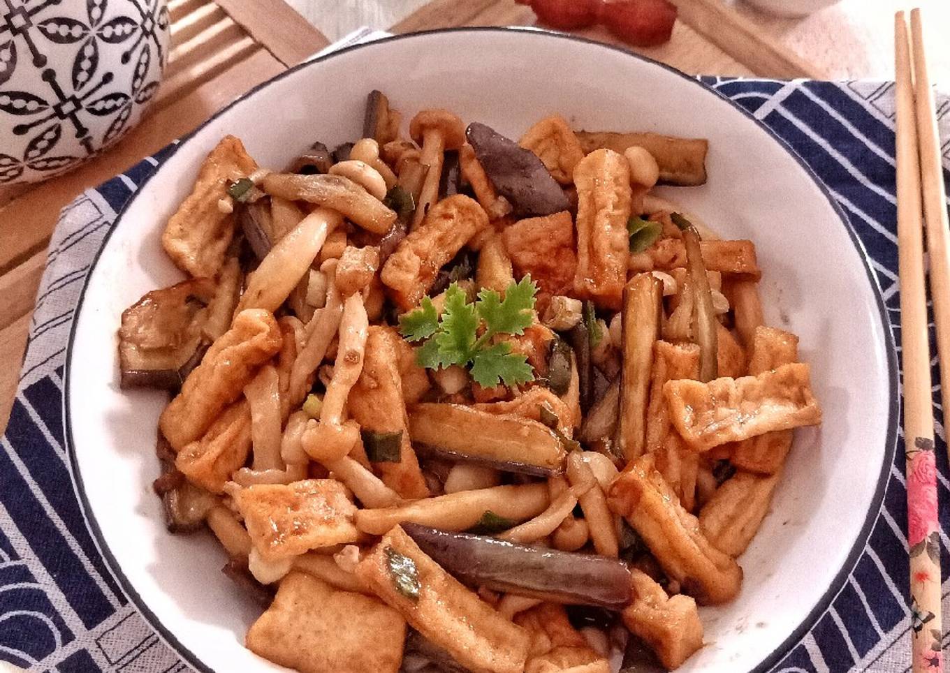 Tumis terong tahu jamur