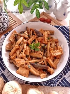 Foto resep Tumis terong tahu jamur
