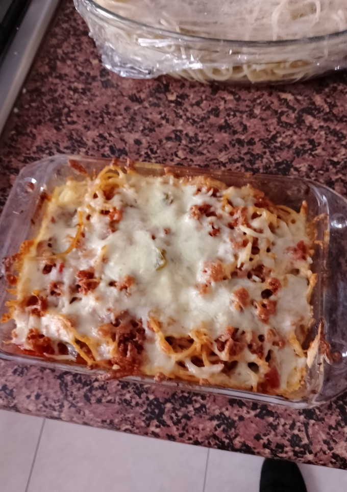 Una foto de Spaghetti con Verduras y chorizo