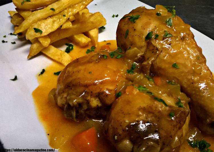 Muslitos de pollo guisados a la cerveza
