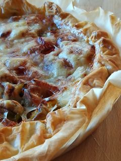 Foto di Torta di pasta sfoglia con verdure ed Emmental