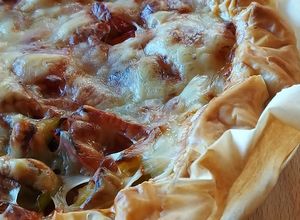 Foto di Torta di pasta sfoglia con verdure ed Emmental