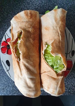 A picture of H.L.T. wraps.