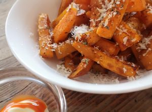 Foto di Patate dolci americane 'fritte' al forno