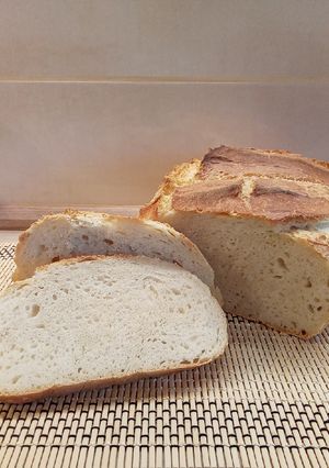 Előtésztás fehér kenyér tangzhong eljárással 🍞 recept fotója