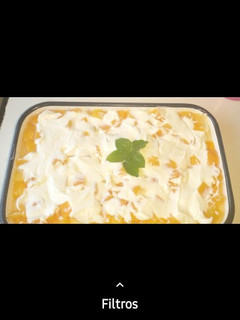 Una foto de Postre de Limón con cubierta de Chantilly 🍑 y base de galletas