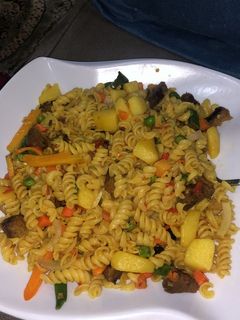 Jallof din Macaroni ainihin hoton girkin