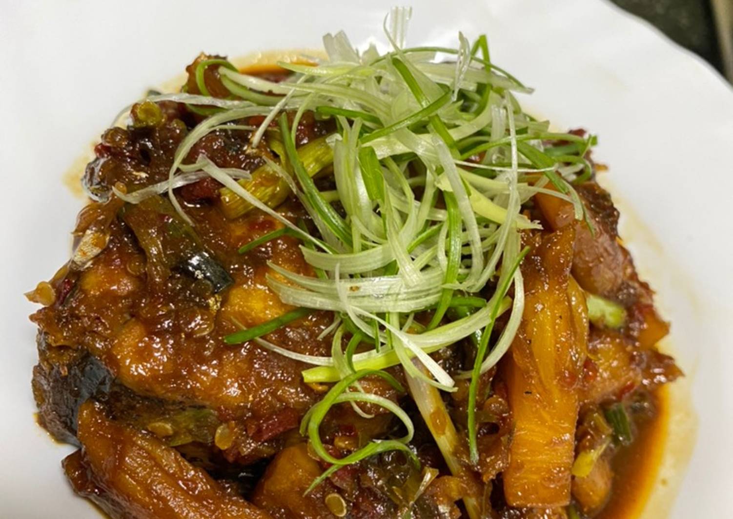 Batang Fish in Pineapple Chilli Gravy Recipe by Rike Jokanan - Cookpad