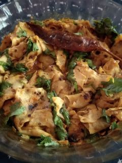 પાપડ નું શાક (Papad Shak Recipe In Gujarati) રેસીપી મુખ્ય ફોટો