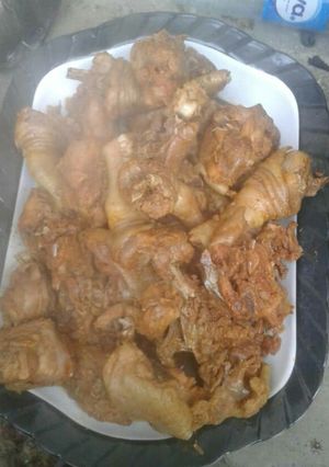 A picture of Pepper Chicken sauce.