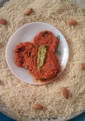A picture of Garlic chutney.