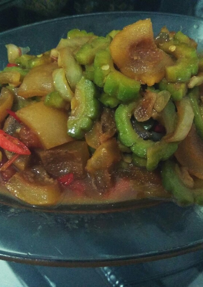 Foto resep Oseng pare dan kikil