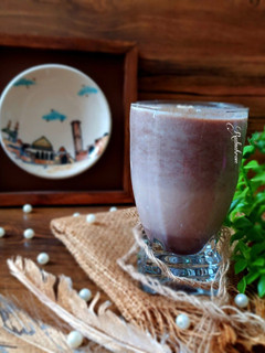 عکسی از دستور شیک شکلاتی موزی