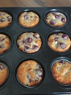 Kirsch-Joghurt Muffins mit Mandeln Rezepthauptbild