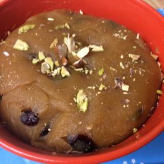 A picture of Chickpea Dessert/Besan ka halwa.
