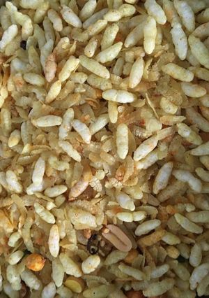 પૌઆ મમરા નો ચેવડો (Pauva Mamara Chevdo Recipe In Gujarati) રેસીપી મુખ્ય ફોટો