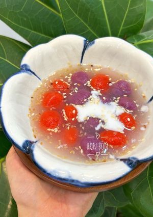 Hình của món Chè Lũm Chũm 2 Màu (Chè Trôi Nước Không Nhân).