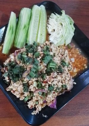 รูปของ ลาบไก่