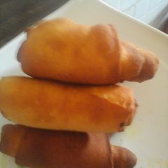 A picture of Fish rolls.