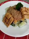 04. Pecel Sayur Malioboro Yogyakarta, Bumbu kacangnya Mantul