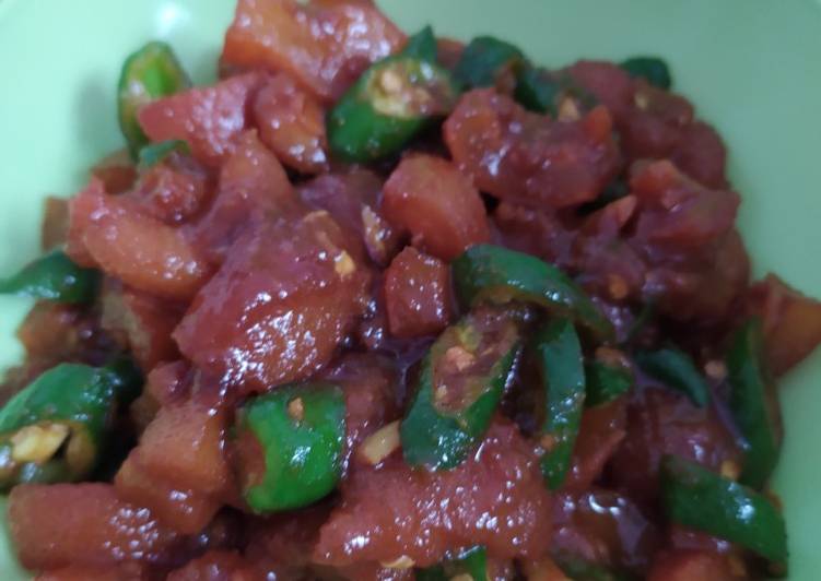 Easiest Way to Cook Appetizing Kikil masak kecap cabai hijau
