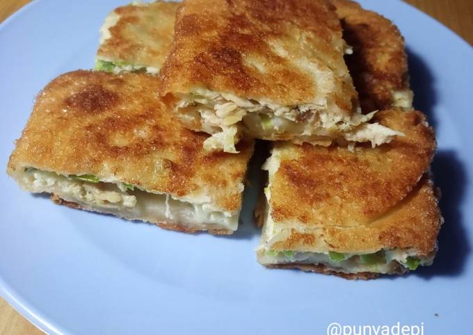 Martabak Telor Isi Ayam (Kulit Martabak Resep Diah Didi)