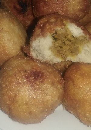 A picture of Bun with filling.