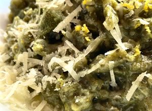 Foto di Spätzle di spinaci al limone “ burro, salvia e parmigiano “