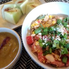 A picture of Roasted Summer Squash Soup.