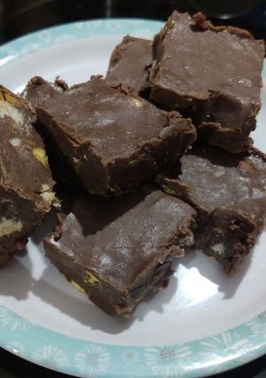 A picture of Roasted Nuts Chocolate Fudge.