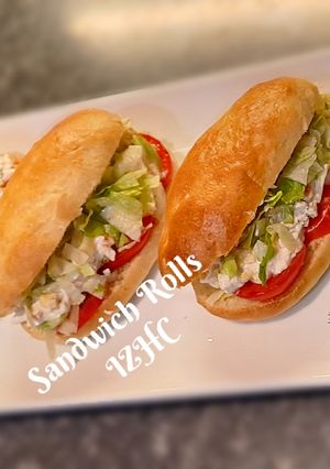 A picture of 🍔Vegetable Mayo Sandwiches with Leftove Chicken🍔.