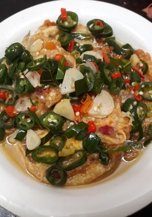 Foto resep Telor ceplok cabai hijau