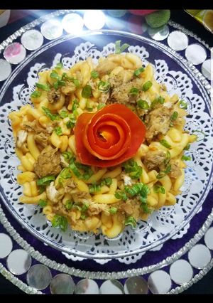 A picture of Chicken Tikka macroni.