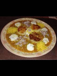 રગડા પેટીસ(Ragda patties Recipe in Gujarati) રેસીપી મુખ્ય ફોટો