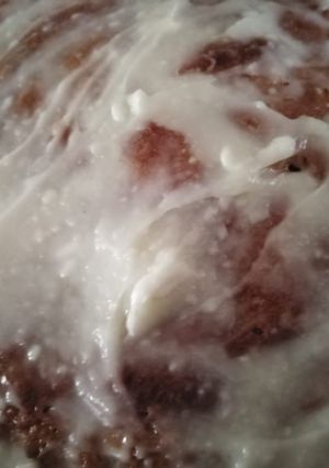 Una foto de Pastel de zanahoria cubierto de queso Philadelphia
