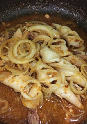 Hình của món Mực sa tế.