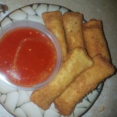 A picture of Shewzwan bread roll.
