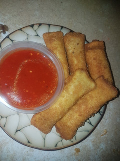 A picture of Shewzwan bread roll.