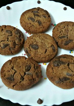 A picture of Jowar ChocoChip Cookies.