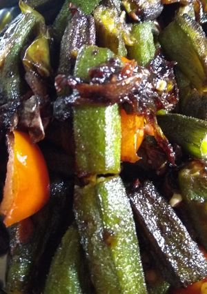 মশালা ভিন্ডি (masala bhindi recipe in Bengali) রেসিপির প্রধান ছবি