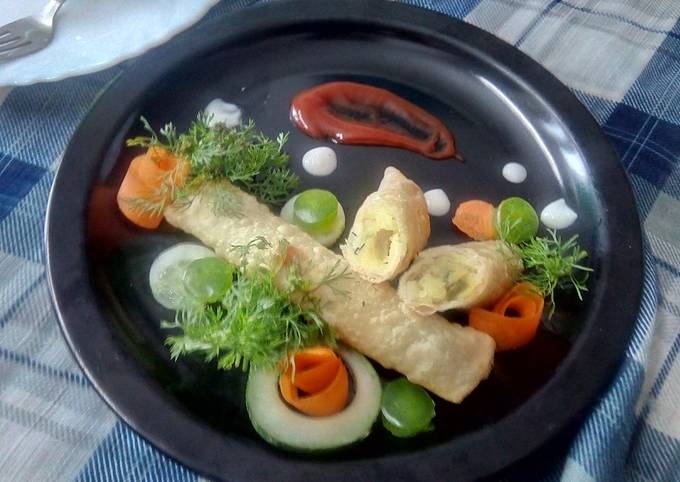 Step-by-Step Guide to Make Homemade Potato Cheese Spring Roll