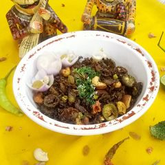 A picture of Kaju Karela.