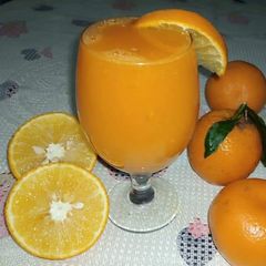 A picture of Fresh Orange juice.
