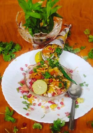 A picture of CHURUMURI /MASALA Mandakki (Street Style BHEL 😋).