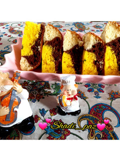 عکسی از دستور کیک سه رنگ تابه ای🍰🍰🍰 (وانیلی،کاکائویی،زعفرانی)