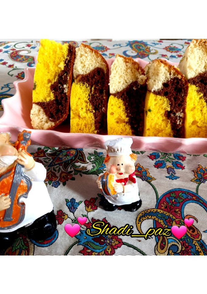 عکسی از دستور کیک سه رنگ تابه ای🍰🍰🍰 (وانیلی،کاکائویی،زعفرانی)
