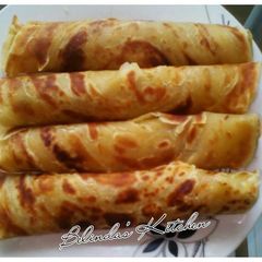 A picture of Soft layered chapatis.