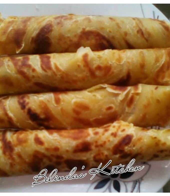 A picture of Soft layered chapatis.